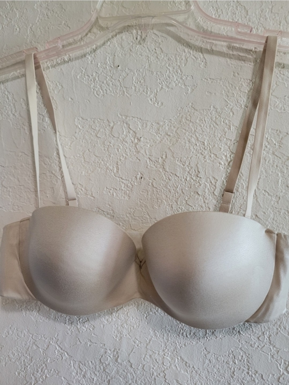 Maidenform Convertible Strapless Bra in Cream